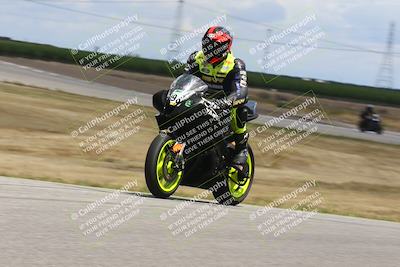 media/Apr-26-2024-TrackDaz (Fri) [[c4b677d280]]/C Group/140pm (Wheelie Bump)/